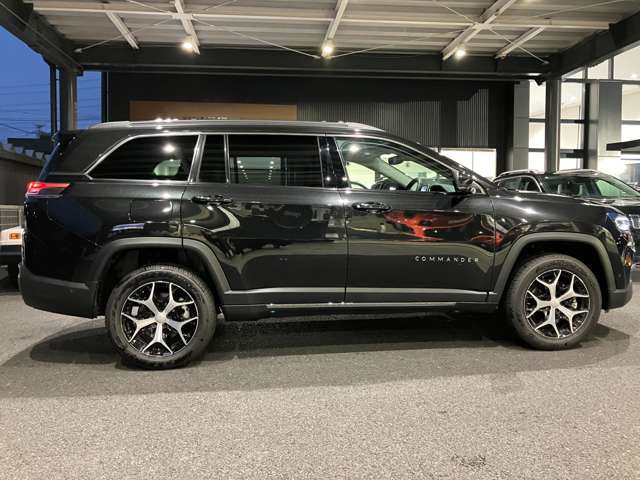 コマンダー2.0 リミテッド ディーゼル 4WD