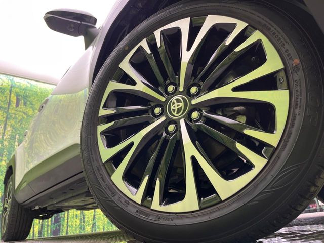 �y����18�C���`�A���~�z�C�[���z�O�ςɃ}�b�`���������A���~�z�C�[���𑕒����Ă���܂��B�e��ЊO�A���~�z�C�[����A�X�^�b�h���X�^�C�����戵�����Ă���܂��B���񂲑��k����������
