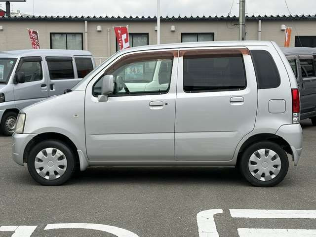 �X�܏Z�� ����s���1-1-31 TEL092-558-5957 �u�T�Ηj���A���T���j���͒�x���ƂȂ�܂��B ���C�y�ɂ��A���������܂�!