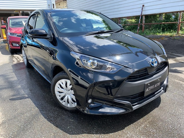 ヤリス1.5 ハイブリッド X E-Four 4WD