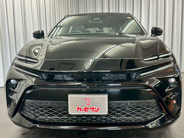 クラウンスポーツ2.5 Z E-Four 4WD