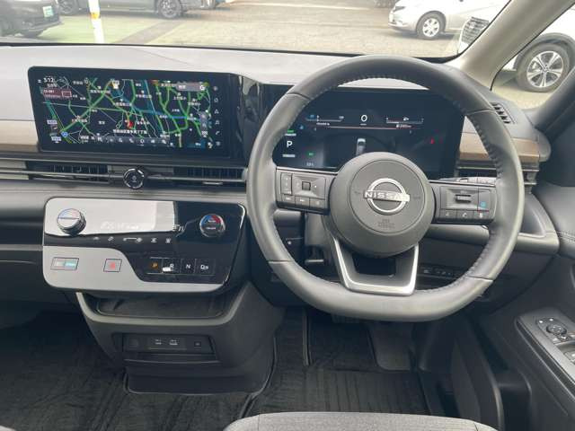 セレナ1.4 e-POWER ハイウェイスターV