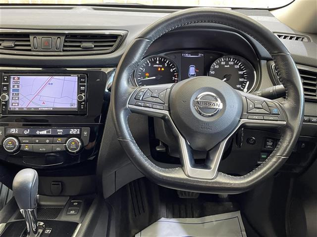 エクストレイル2.0 20Xi 4WD