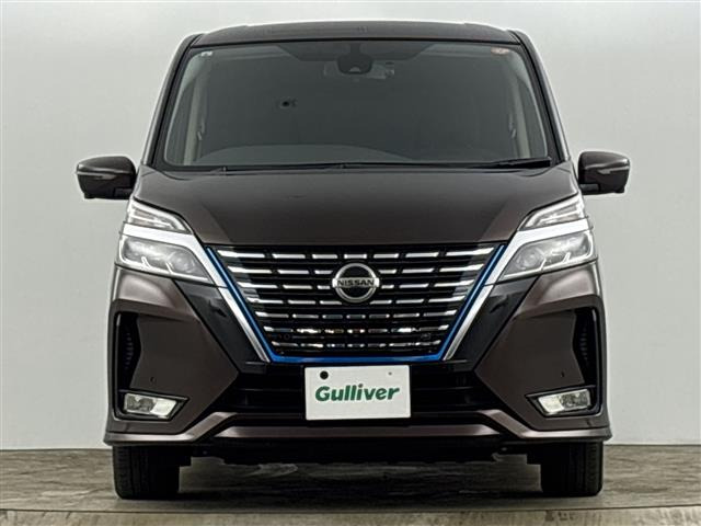 セレナ1.2 e-POWER ハイウェイスターV