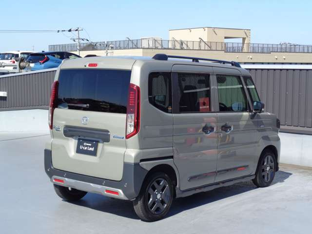 フレアワゴンカスタムスタイル XT