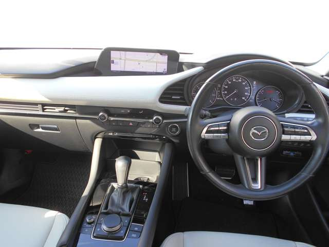 MAZDA3セダン1.8 XD Lパッケージ