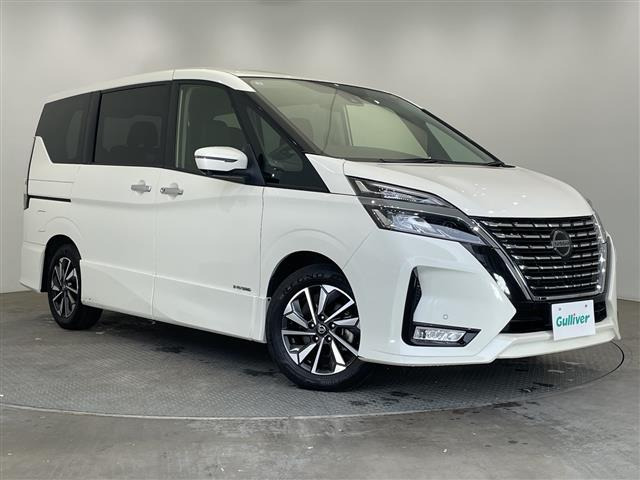セレナ2.0 ハイウェイスターV