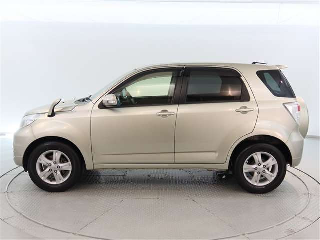 ラッシュ1.5 G Lパッケージ 4WD