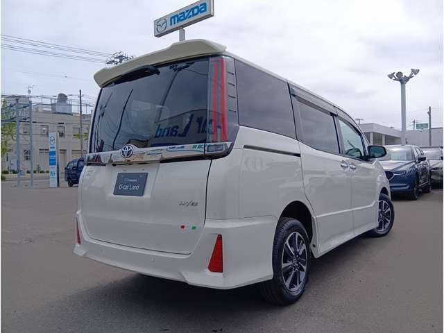 ノア2.0 Si マルチ ユーティリティ 4WD
