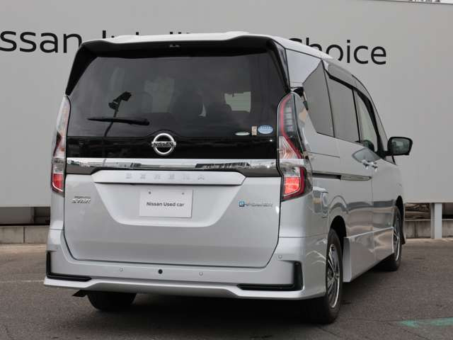 セレナ1.2 e-POWER ハイウェイスターV
