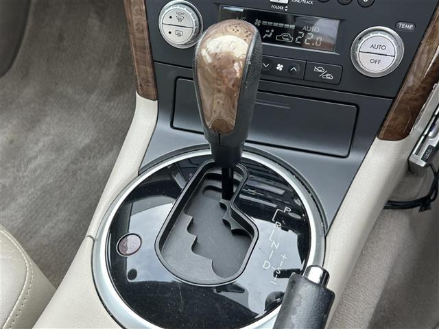 レガシィアウトバック2.5 i Lスタイル 4WD