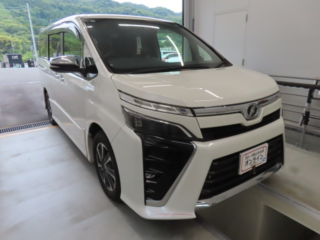 ヴォクシー2.0 ZS 煌II