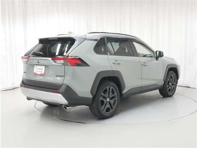 RAV4