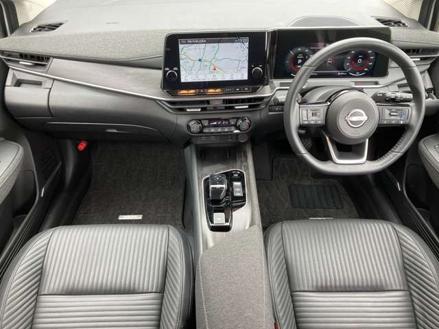 ノートオーラ1.2 G レザーエディション