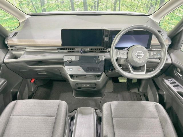 セレナ1.4 e-POWER ハイウェイスターV