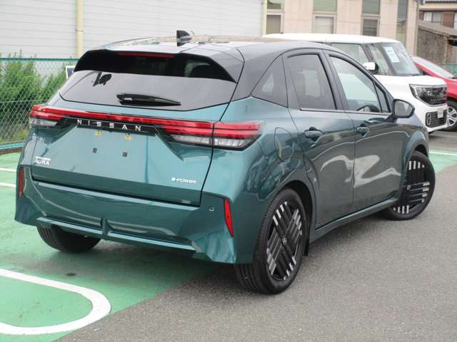 ノートオーラ1.2 G レザーエディション