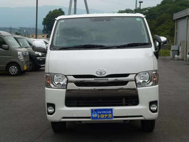 ハイエースバン2.8 スーパーGL ダークプライム ロング ディーゼル 4WD