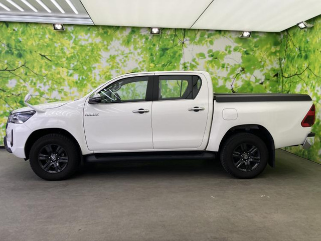 ハイラックス2.4 Z ディーゼル 4WD