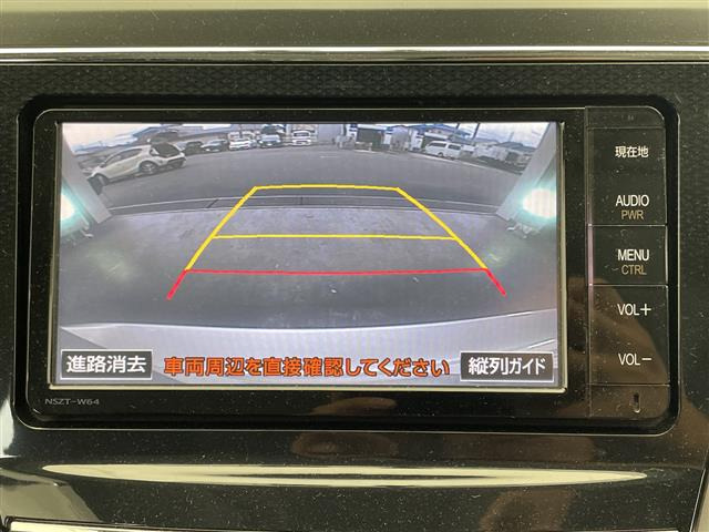 プリウスα1.8 S