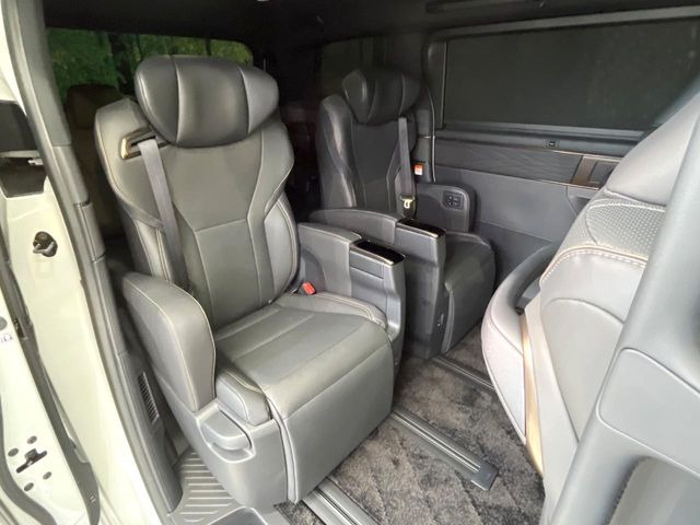 ���ڒ����̓E�H�[�N�X���[�ƂȂ��Ă���܂��B���ڂƎO��ڂ̈ړ�����~�肪�Ƃ��Ă��y�ɂȂ�̂ŁA���~��̍ۂ��X�g���X�������邱�Ƃ͂���܂����