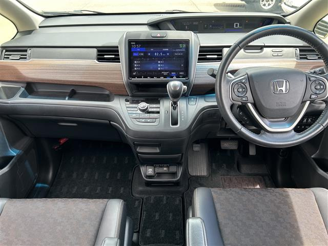 フリード1.5 クロスター 4WD