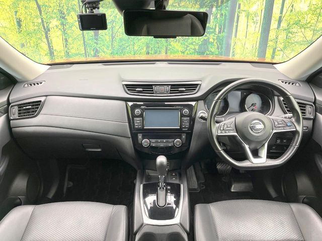 エクストレイル2.0 20X ハイブリッド 4WD