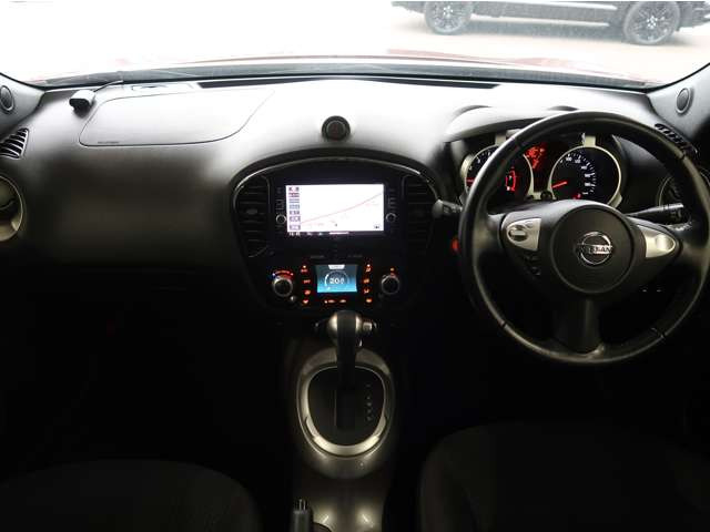 ジューク1.5 15RX V セレクション