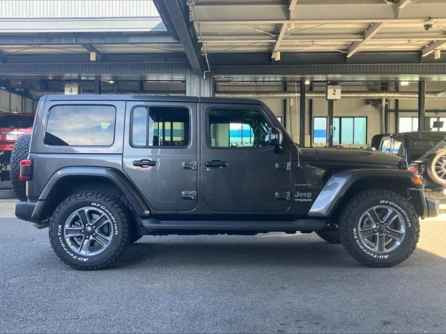ラングラーアンリミテッド サハラ 4WD