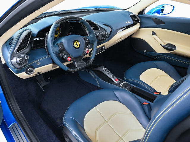 488スパイダーF1 DCT