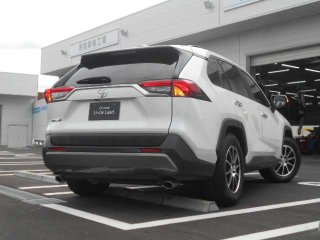 RAV4