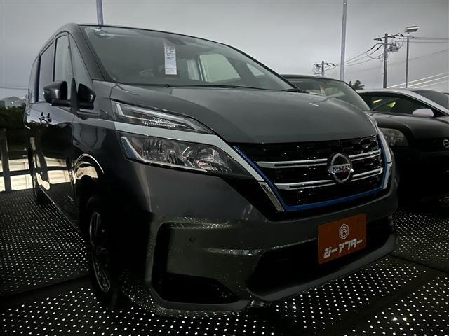 セレナ1.2 e-POWER X