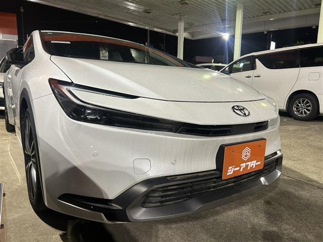 トヨタ プリウス 2.0 G 禁煙車 純正ナビ フルセグTV 229.9万円 令和5年