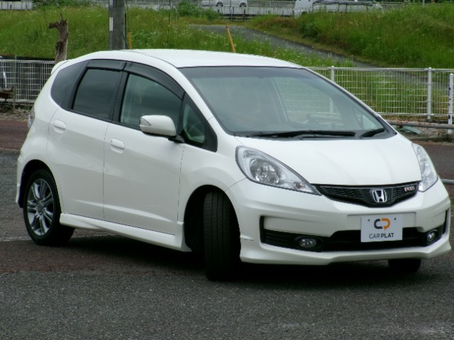 フィット1.5 RS