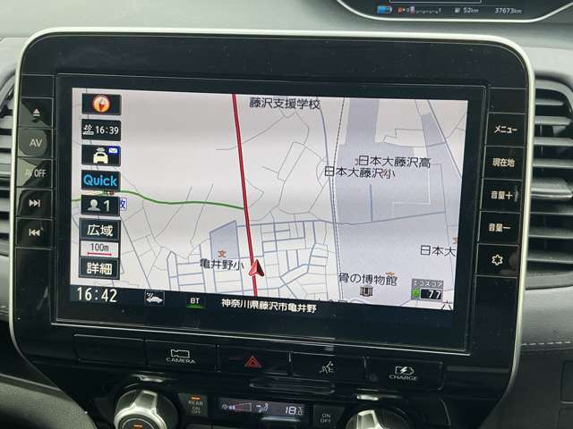 セレナ1.2 e-POWER ハイウェイスターV アーバンクロム