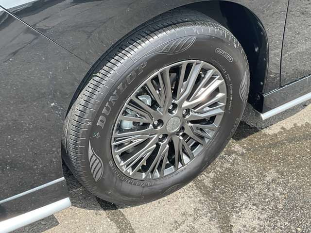 セレナ1.4 e-POWER AUTECH