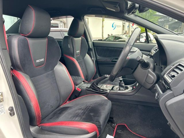 WRXSTI 2.0 タイプS 4WD