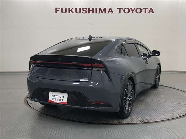 プリウス2.0 Z