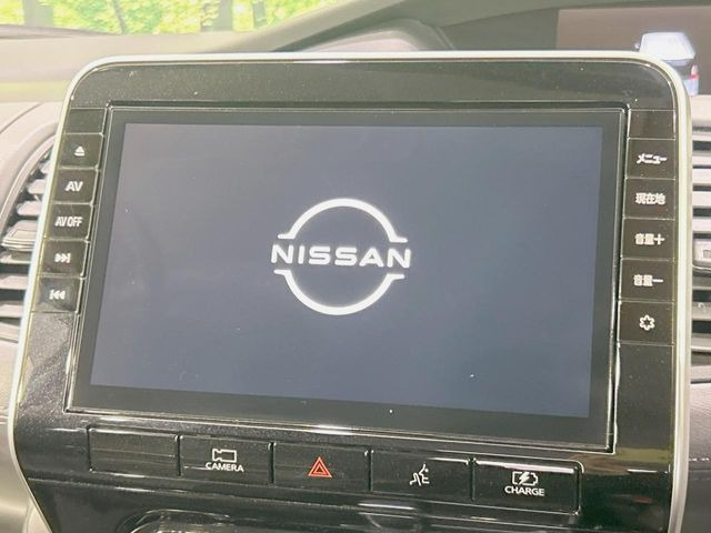 セレナ1.2 e-POWER ハイウェイスターV