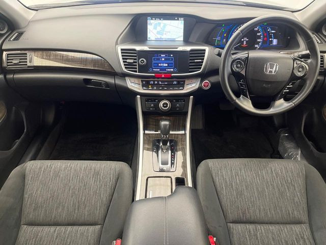 アコードハイブリッド2.0 LX