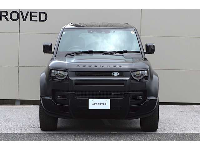 ディフェンダー110 X ダイナミック SE イースナー エディション 3.0L D300 ディーゼル 4WD