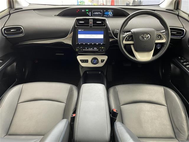 プリウス1.8 S ツーリングセレクション
