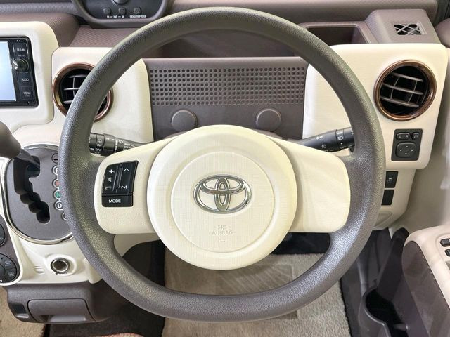 �y�X�e�A�����O�X�C�b�`�z�^�]���A�O������ڐ������炷���ƂȂ��A�I�[�f�B�I���̑��삪�\�ȕ֗��@�\!���S&���K�ȃh���C�u�����o���Ă���܂���