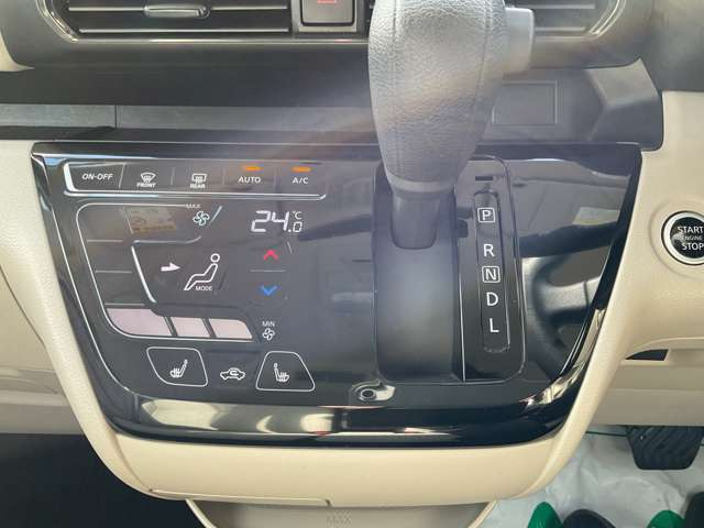 ルークスX 4WD