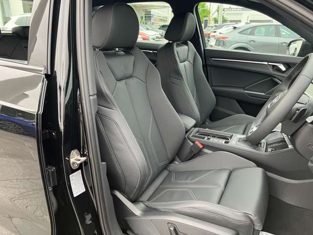 Q340 TDI クワトロ Sライン ディーゼル 4WD
