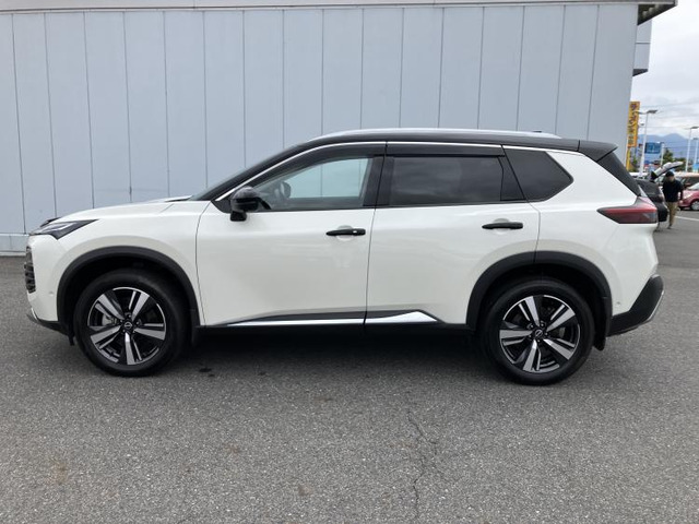 エクストレイル1.5 G e-4ORCE 4WD
