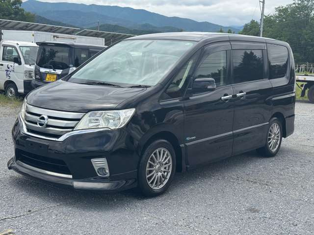 セレナ2.0 ハイウェイスター S-HYBRID Vエアロモード