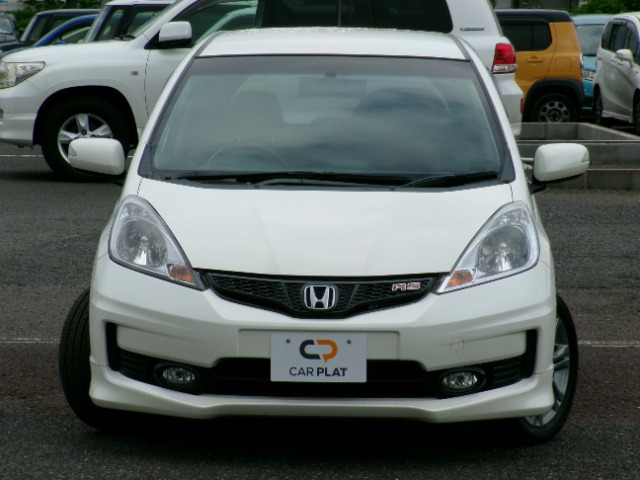 フィット1.5 RS