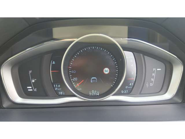 V60クロスカントリーT5 AWD SE 4WD