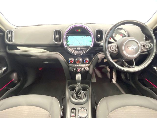 ミニクロスオーバークーパー D オール4 4WD