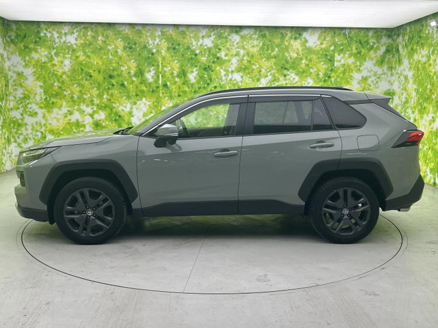 RAV42.5 ハイブリッド アドベンチャー E-Four 4WD